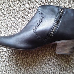 Clarks France black booties size 41 EU, 10 US